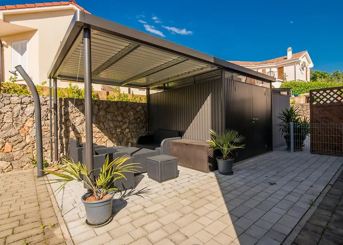 Nemo By Interhome *